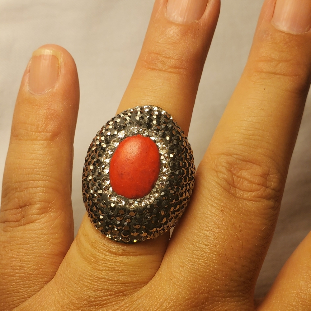 Big ring, nice quality size 8